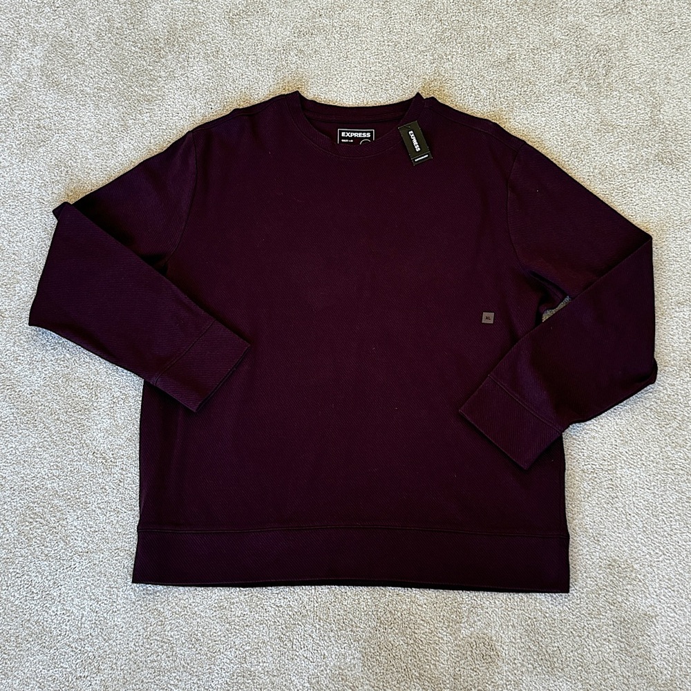 NWT‎ Burgundy Express Super Soft Crewneck XL